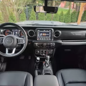 Jeep Wrangler Unlimited Sahara Altitude 3.6 V6 Torque 2021