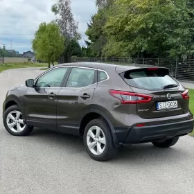 Nissan Qashqai 1.2 DIG-T LIFT salon Polska / mały przebieg / okazja