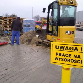 Minikoparka roboty ziemne, przyłącza wykopy pod fundamenty, instalacje