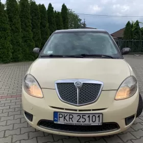 Lancia Ypsilon BiColore