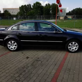 Passat B5 FL 1.9 TDI 130KM 2004/2005rej. Czarny Chrom Klima 6 biegów