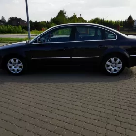 Passat B5 FL 1.9 TDI 130KM 2004/2005rej. Czarny Chrom Klima 6 biegów
