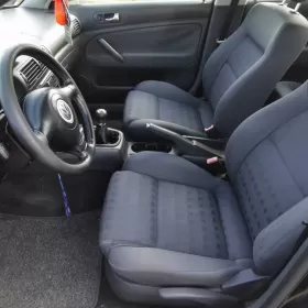 Passat B5 FL 1.9 TDI 130KM 2004/2005rej. Czarny Chrom Klima 6 biegów