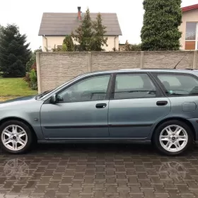 Sprzedam Volvo v40 2.0t b+g