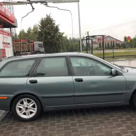 Sprzedam Volvo v40 2.0t b+g
