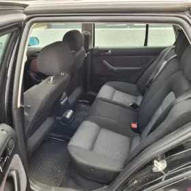 Vw Golf IV 1.6SR 5D GAZ 10 lat/ Klimatronik!