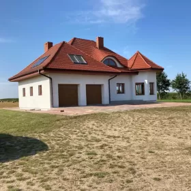 Piękny dom * Duża działka * Prywatnie
