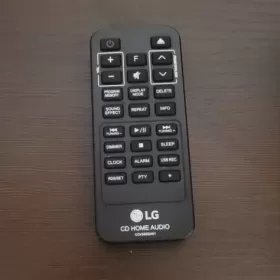 Miniwieża LG CM2760
