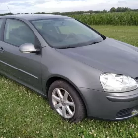 Volkswagen Golf V 1.9 TDI 90KM