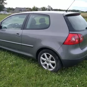 Volkswagen Golf V 1.9 TDI 90KM