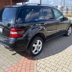 Mercedes Ml 3.0 v6 Diesel.