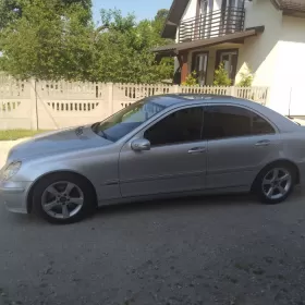 Mercedes W203 2.7CDI 2005r