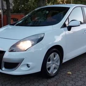 Renault Scenic III 1.5 dci