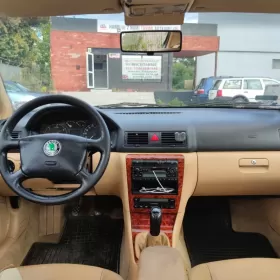 Skoda Octavia 1.9D//szyberdach//klima//skóra//ZAMIANA