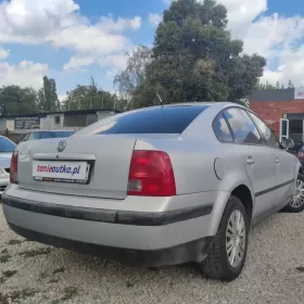 Volkswagen Passat 1.6 Benzyna//Climatronic//Długie OC//ZAMIANA