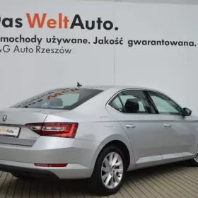 Skoda Superb Style