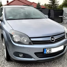 Opel Astra GTC 1.8 benzyna