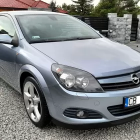 Opel Astra GTC 1.8 benzyna