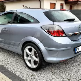 Opel Astra GTC 1.8 benzyna