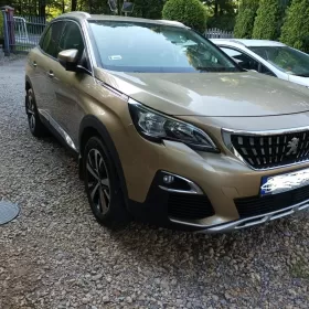 Peugeot 3008 Allure, kamera 360, Virtual Cocpit film benzyna
