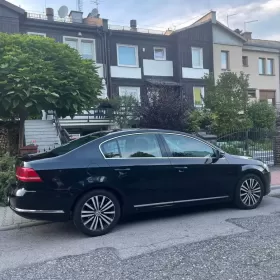 Passat B7 diesel sedan 125 KW 2012 r.