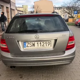 Mercedes C180 kombi 2012 rok 2.2