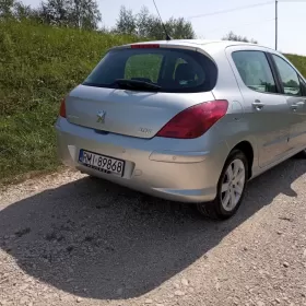 Peugeot 308 1.6B 2009r. Ładny stan! Klimatyzacja !