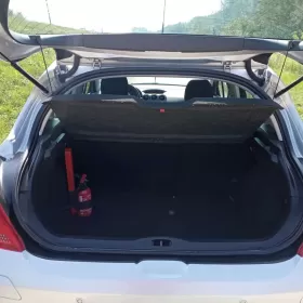 Peugeot 308 1.6B 2009r. Ładny stan! Klimatyzacja !