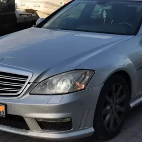 Mercedes w 221 AMG lift