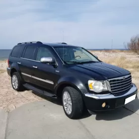 2009 r Chrysler Aspen 5,7 HEMI + Hybryda 4 X 4 , 8 osobowy