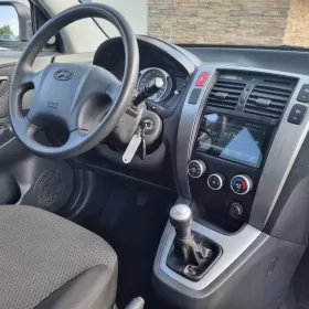Hyundai Tucson 2.0 4x4 *BEZWYPADKOWY* DVD*navi*kamera*opłacony