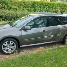 Renault Laguna 2.0 Turbo benzyna initiale pełna opcja