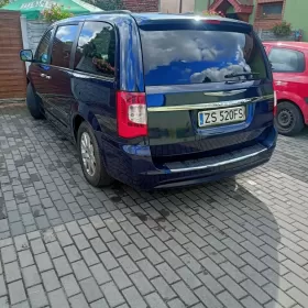 Chrysler town country 3.6 +GAZ