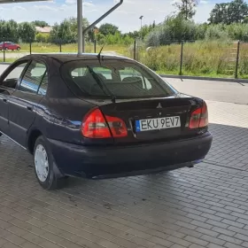 Mitsubishi Carisma 1.6 LPG 2000r klima poduszki radio długie opłaty