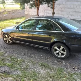Audi a4 b5 1.9 tdi 110km