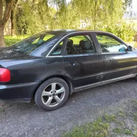 Audi a4 b5 1.9 tdi 110km