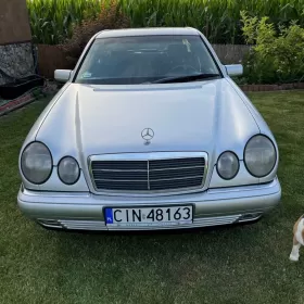 Mercedes E klasa, 2.5TD, W210