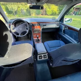 Mercedes E klasa, 2.5TD, W210