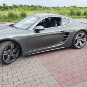 Porsche Cayman 718
