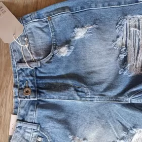 Spodenki jeansowe szorty s m.Sara