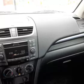 Suzuki Swift  2016  1.2 Benzyna 94 KM.