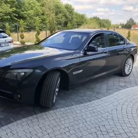 BMW 750i F01 !!!