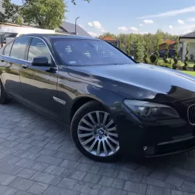 BMW 750i F01 !!!