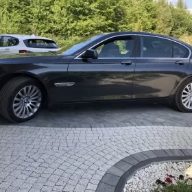 BMW 750i F01 !!!