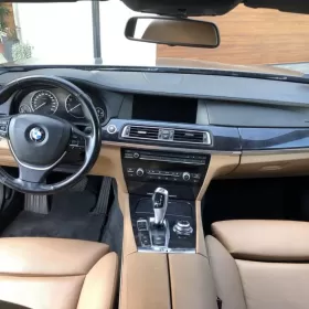 BMW 750i F01 !!!