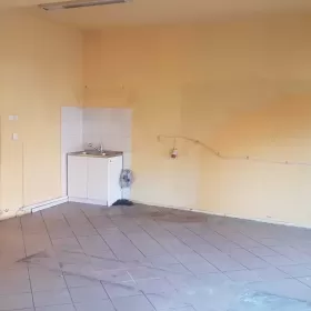 Osiedle - 45m2 przelotowa ulica, parking. Katowice - Burowiec