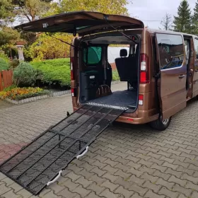 Opel Vivaro dla osób niepełnosprawnych, 35 100Km