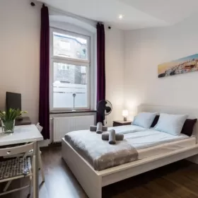 Wynajem godziny/doby/miesiąc apartament Studio