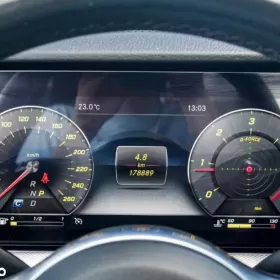 Mercedes-Benz Klasa E  169 900 PLN Do negocjacji  2019  178 889 km  Diesel  Sedan