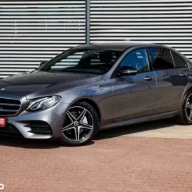 Mercedes-Benz Klasa E  169 900 PLN Do negocjacji  2019  178 889 km  Diesel  Sedan